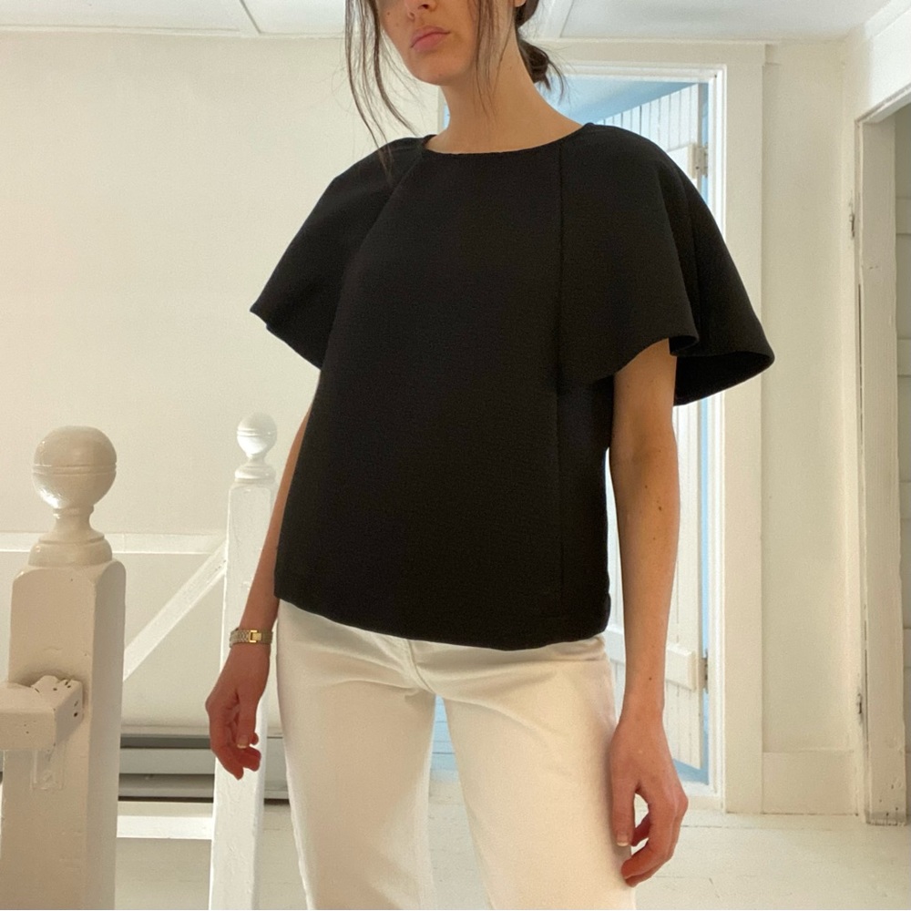 Giordano/Ladies Structured Cape Sleeve Top Size 1